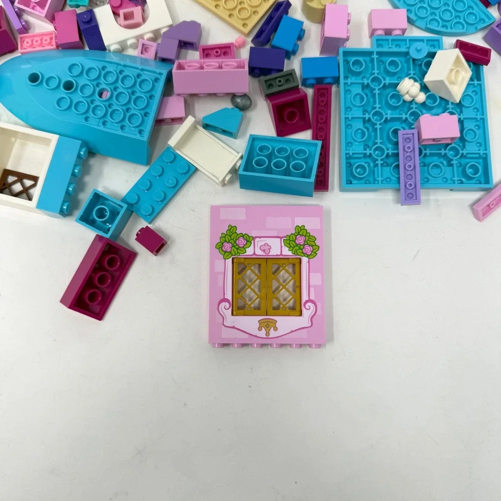 LEGO Friends Mixed Bulk Lot 5.1oz Pink Purple Blue Bricks Specialty Pieces